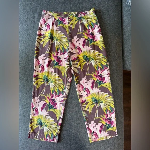 Tommy Bahama Women’s Hawaiian
Coastal Gardens Stretch Silk Crop Pants Size 8 - Picture 14 of 14
